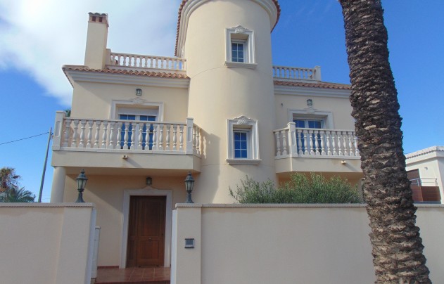 Villa - Herverkoop - Orihuela Costa - Cabo Roig