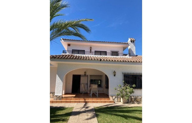 Villa - Herverkoop - Orihuela Costa - Cabo Roig