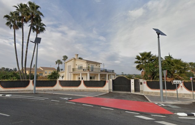 Villa - Resale - Elche - Elche