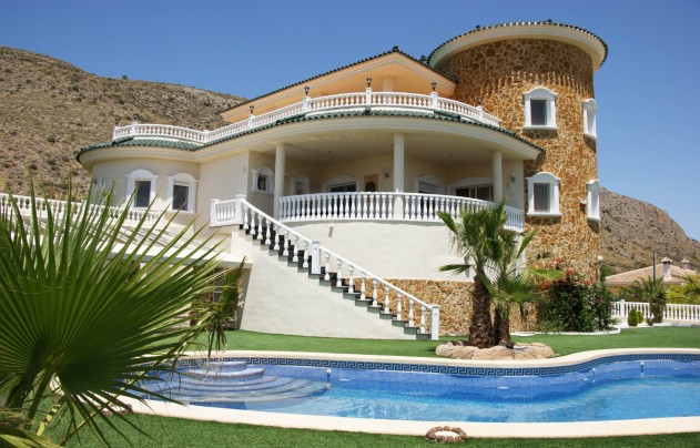 Villa - Resale - Hondón de las Nieves - Hondón de las Nieves