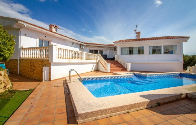 Villa - Resale - La Nucía - La Nucía