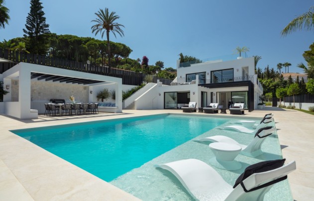 Villa - Resale - Marbella - Nueva Andalucía