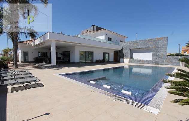 Villa - Resale - San Pedro del Pinatar - San Pedro del Pinatar