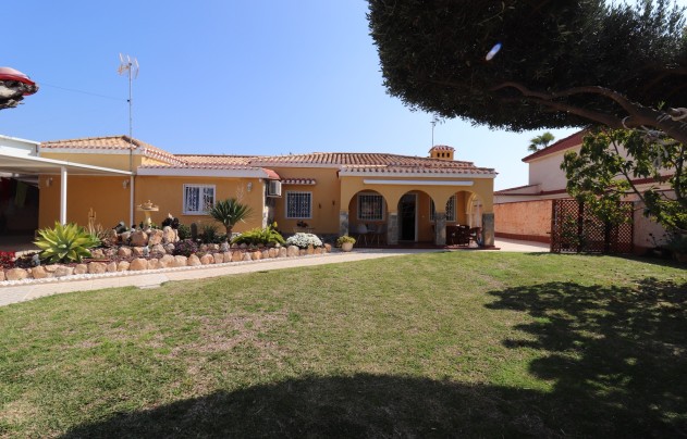 Villa - Resale - Torrevieja - Chaparral