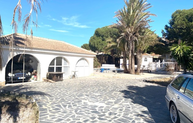 Villa - Resale - Torrevieja - El Chaparral