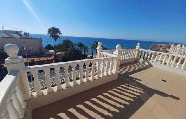 Villa - Resale - Torrevieja - Torrevieja