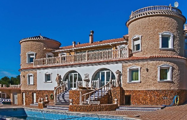 Villa - Resale - undefined - Alicante