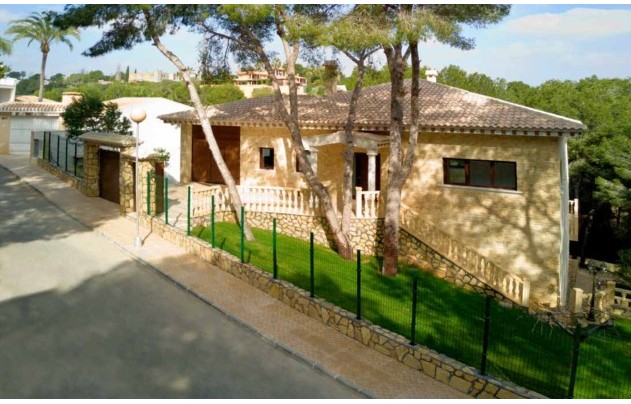 Resale - Villa - Campoamor