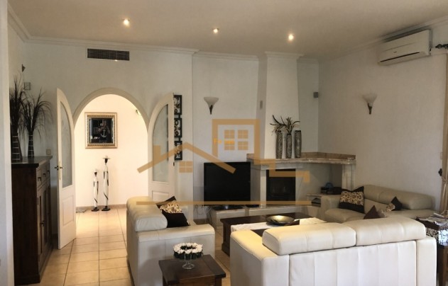 Resale - Villa - Rojales - La Marquesa Golf