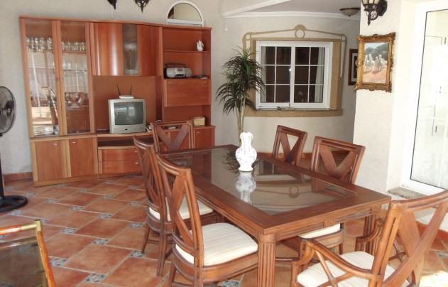 Resale - Villa - Torrevieja - El Chaparral