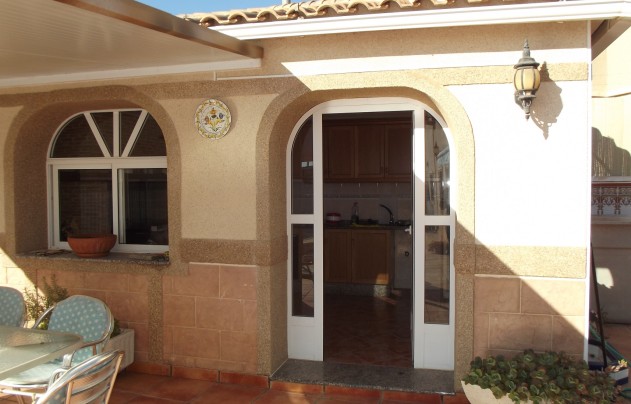 Resale - Villa - Torrevieja - El Chaparral