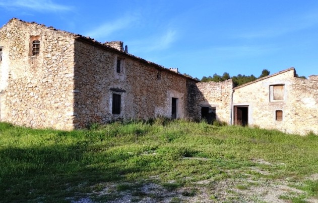 Resale - Villa - Bocairent