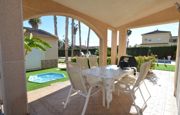 Revente - Villa - Torrevieja - Los Balcones