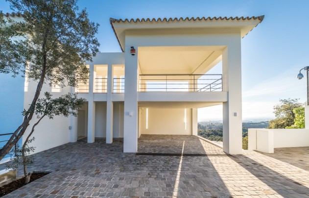 Resale - Villa - Marbella - Los Monteros