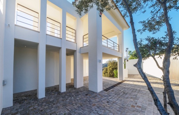 Resale - Villa - Marbella - Los Monteros