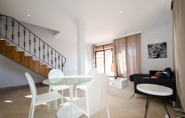 Resale - Apartment - Marbella - La Mairena