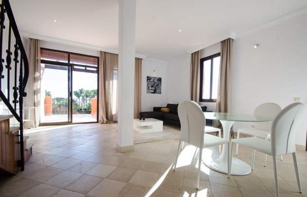 Resale - Apartment - Marbella - La Mairena