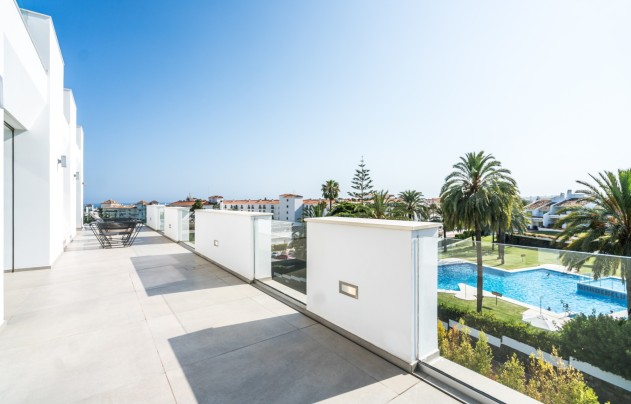 Herverkoop - Villa - Marbella - Nueva Andalucía