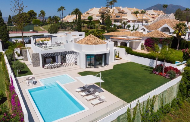 Herverkoop - Villa - Marbella - Nueva Andalucía