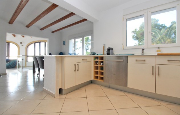 Resale - Villa - Moraira - Benimeit