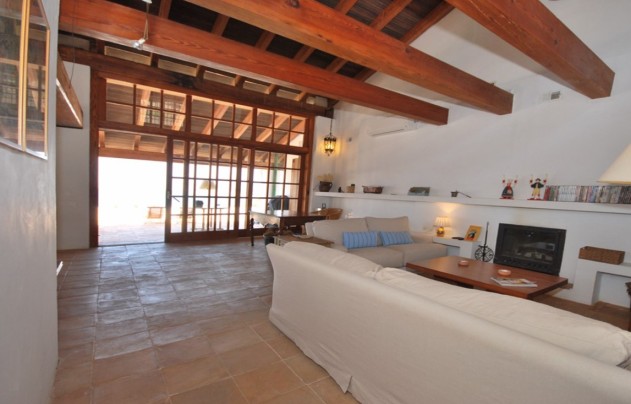 Resale - Villa - Moraira - Benimeit