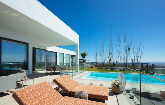 Resale - Villa - Benahavis - La Quinta