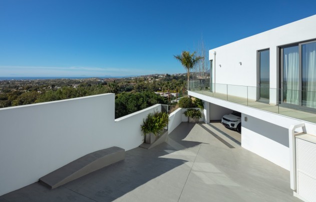 Resale - Villa - Benahavis - La Quinta