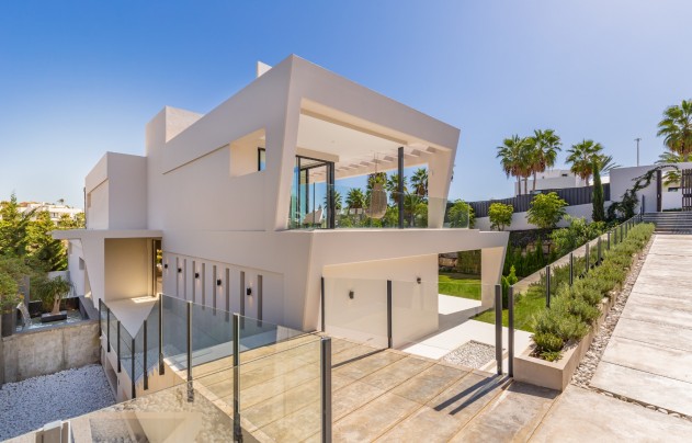 Revente - Villa - Marbella - Nueva Andalucía