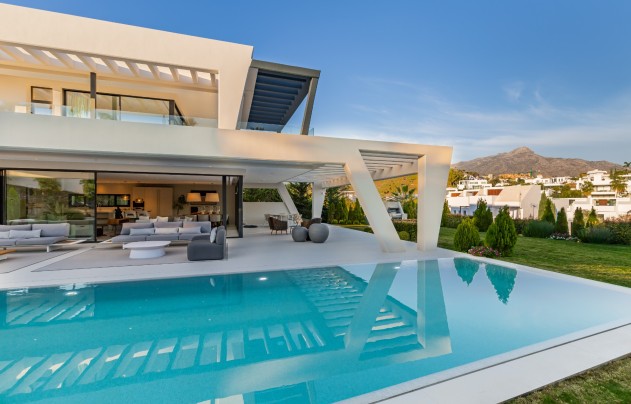 Revente - Villa - Marbella - Nueva Andalucía