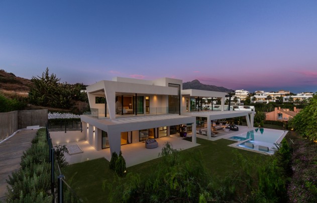 Herverkoop - Villa - Marbella - Nueva Andalucía