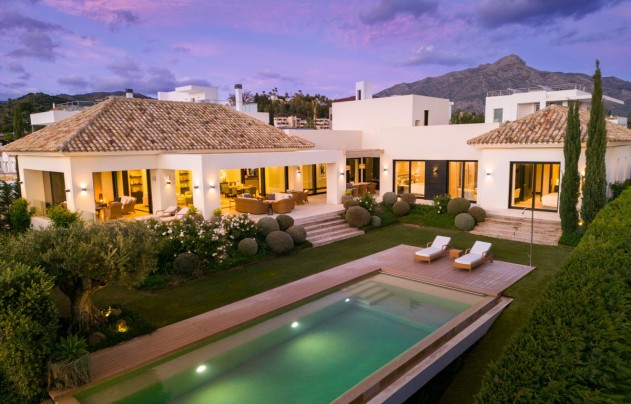 Revente - Villa - Marbella - Nueva Andalucía