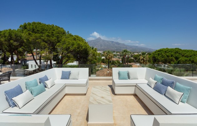 Revente - Villa - Marbella - Nueva Andalucía