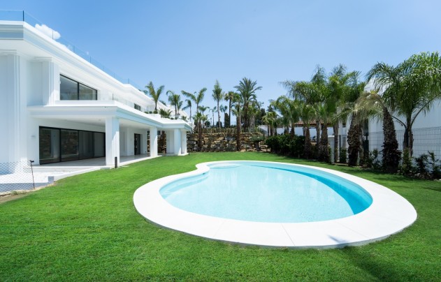 Resale - Villa - Marbella - Golden Mile