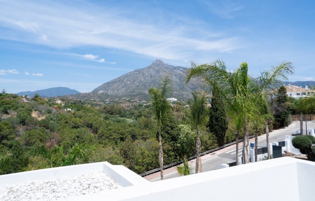 Resale - Villa - Marbella - Golden Mile