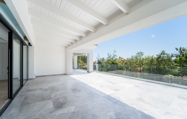 Resale - Villa - Marbella - Sierra Blanca