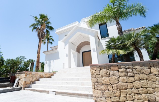 Resale - Villa - Marbella - Sierra Blanca