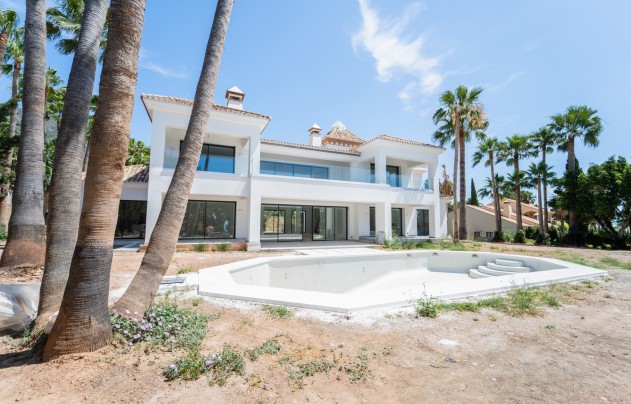 Resale - Villa - Marbella - Sierra Blanca