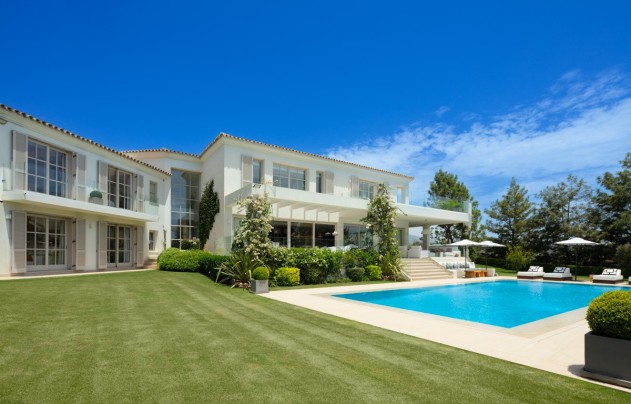 Herverkoop - Villa - Marbella - Nueva Andalucía