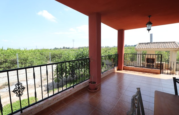 Resale - Villa - Algorfa