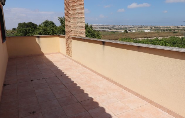 Resale - Villa - Algorfa