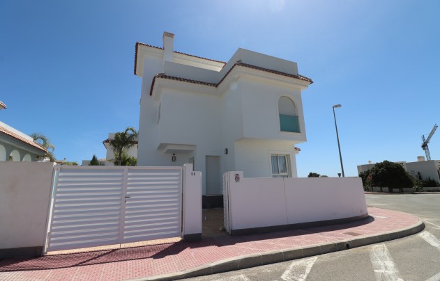 Resale - Villa - Ciudad Quesada - La Laguna