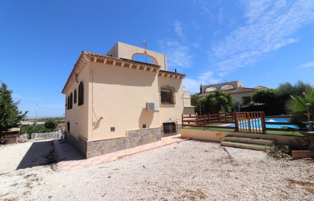 Resale - Villa - Algorfa - Lomas de La Juliana