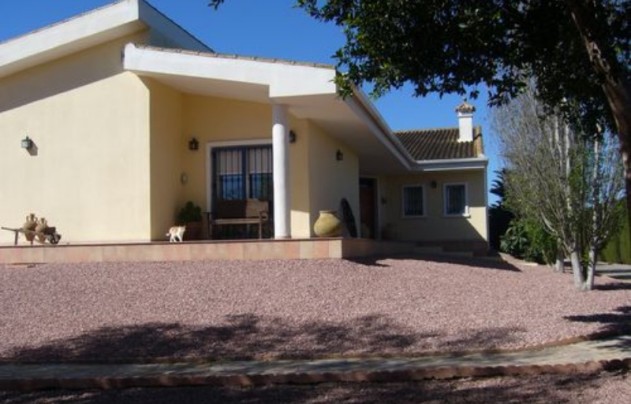 Resale - Villa - Almoradí