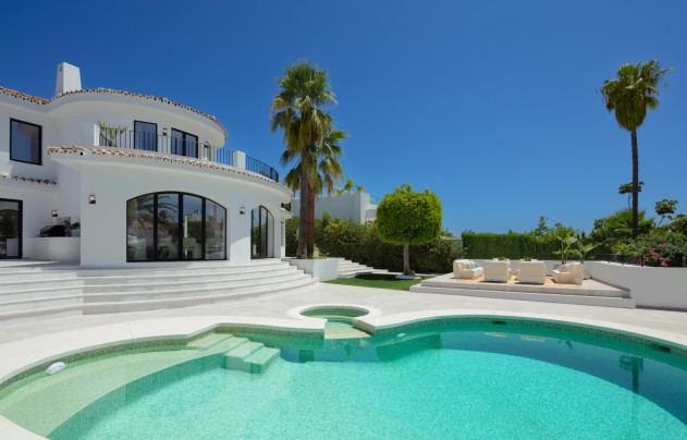 Herverkoop - Villa - Marbella - Nueva Andalucía