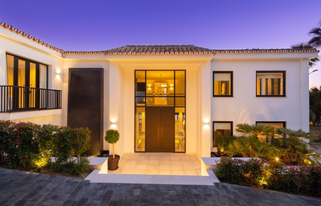 Herverkoop - Villa - Marbella - Nueva Andalucía