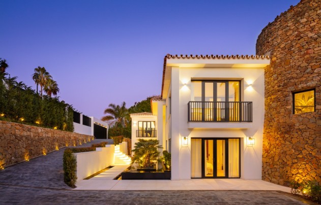 Herverkoop - Villa - Marbella - Nueva Andalucía