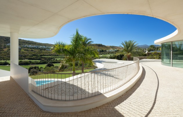 Resale - Villa - Malaga - Casares