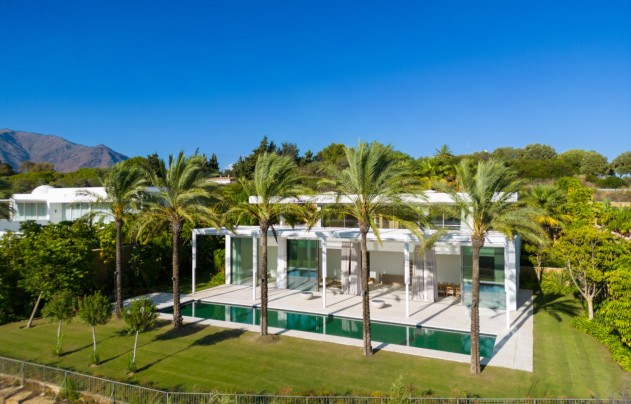 Resale - Villa - Malaga - Casares