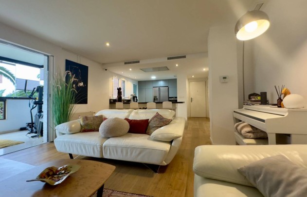 Resale - Apartment - Alicante - Vistahermosa