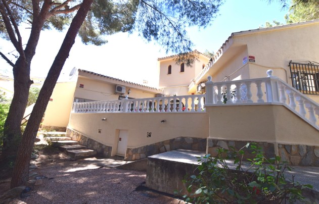 Resale - Villa - Algorfa - Montemar